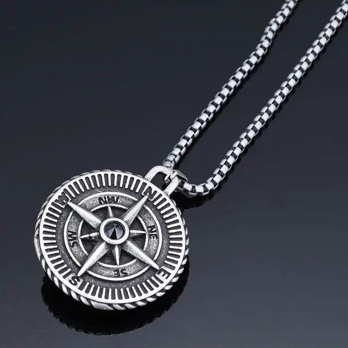 Viking Compass Pendant – Stainless Steel Punk Pirate Necklace, Streetwear Hip-Hop Jewelry for Men, Wholesale