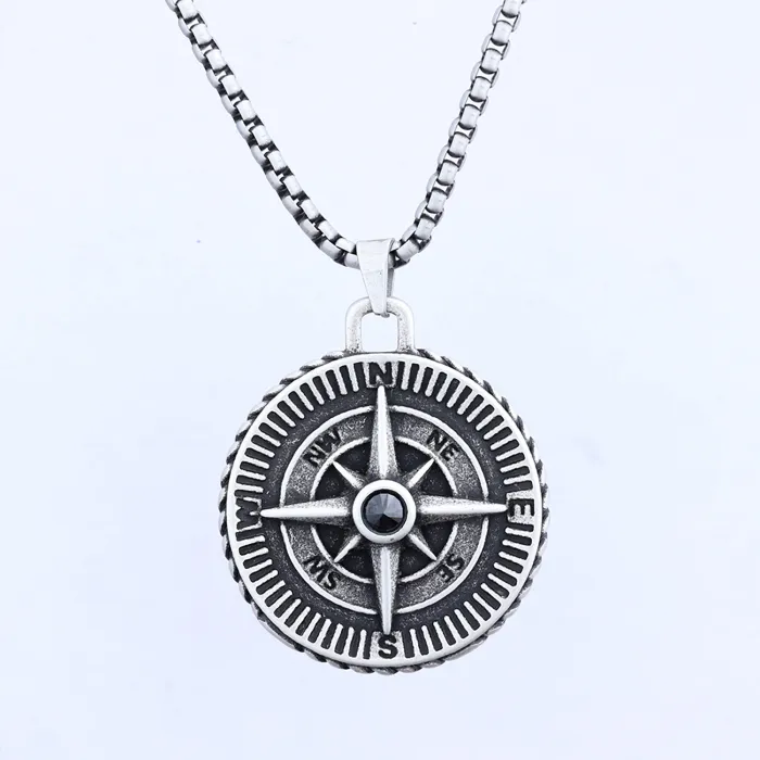 Viking Compass Pendant – Stainless Steel Punk Pirate Necklace, Streetwear Hip-Hop Jewelry for Men, Wholesale