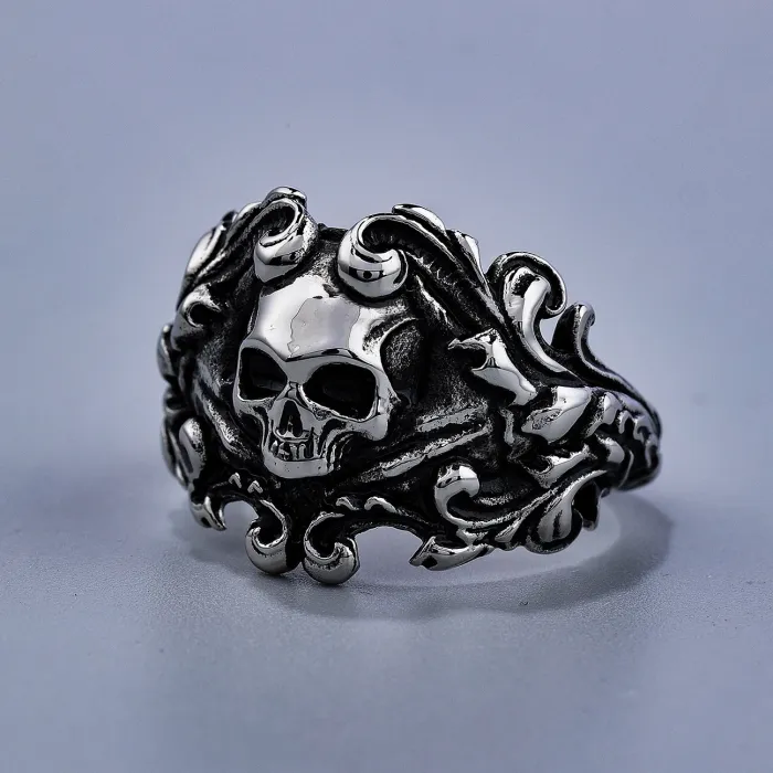 Skull & Wave Engraved Ring – Stainless Steel Gothic Style Statement Jewelry for Men, Wholesale Available