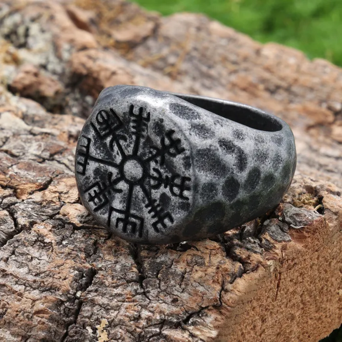 Engraved Compass Rune Ring – Viking Style Textured Stainless Steel Band, Norse Symbol Jewelry for Men, Wholesale
