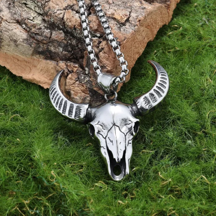 Ram Head Pendant Necklace – Vintage Stainless Steel Animal Totem Jewelry for Men, Bold Fashion Wholesale