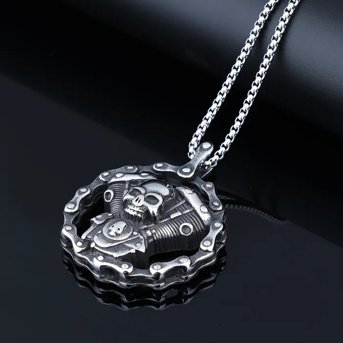 Dual Skull Ring – Punk Style Stainless Steel Men’s Jewelry with Small & Large Skull Design, In Stock for Wholesale