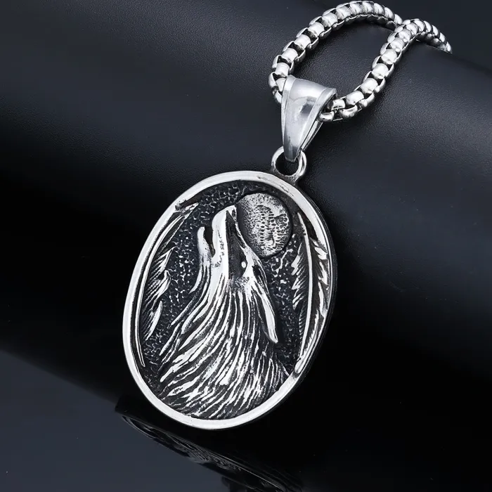 Viking Ice Wolf Compass Pendant – Stainless Steel Norse Necklace with Wolf Head & Vegvisir Symbol, Vintage Mythology Jewelry Wholesale