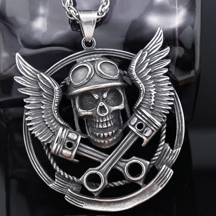 Winged Skull Pendant – Stainless Steel Gothic Streetwear Necklace for Men, Bold Fashion Accessory Wholesale (In Stock)