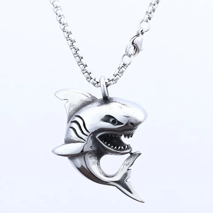 Shark Pendant Necklace – Stainless Steel Animal Totem Jewelry for Men, Bold Ocean Predator Design Wholesale (In Stock)