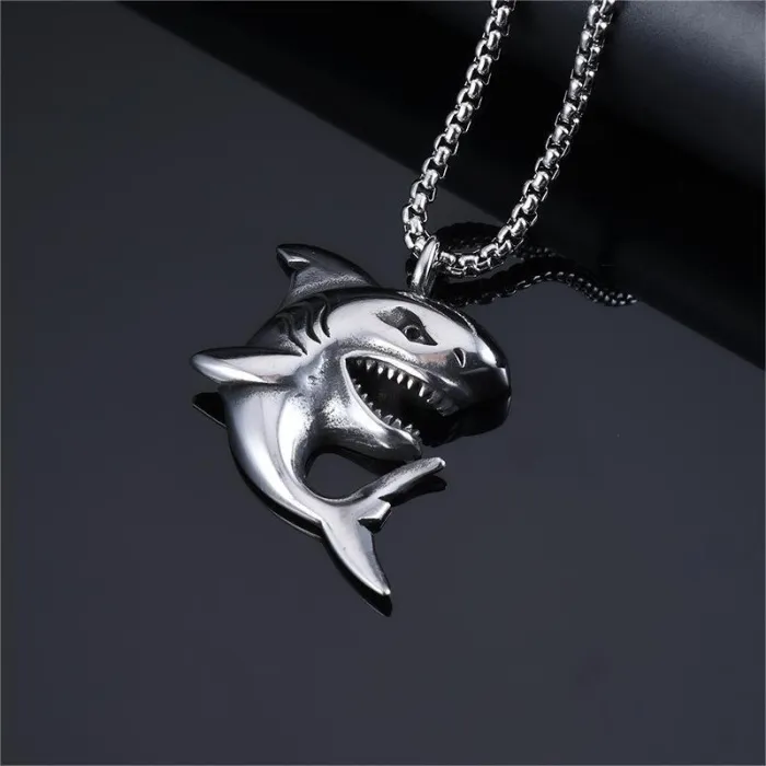 Shark Pendant Necklace – Stainless Steel Animal Totem Jewelry for Men, Bold Ocean Predator Design Wholesale (In Stock)