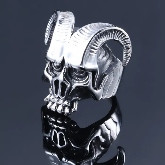 Ram Horn Skull Ring – Polished Stainless Steel Gothic Animal Totem Jewelry for Men, Bold Punk Style Ring Wholesale