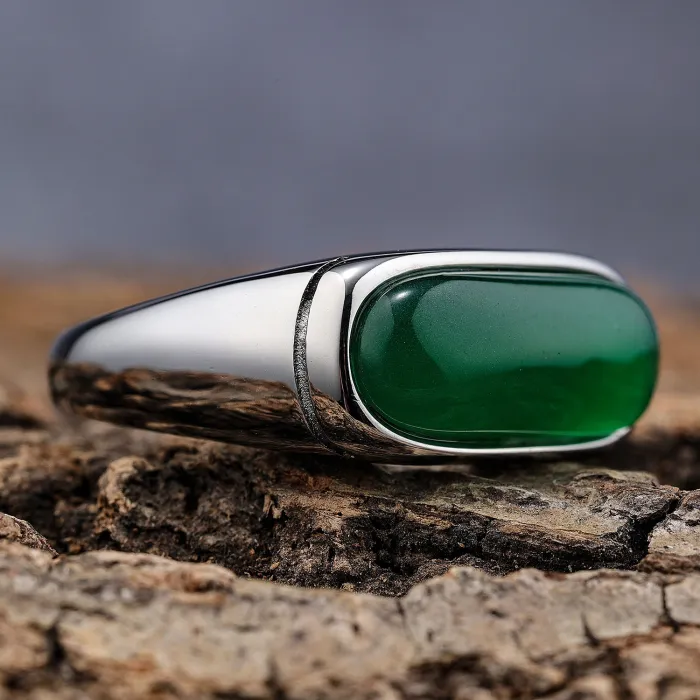 Unisex Gemstone Ring – Vintage Stainless Steel Fade-Resistant Couple Jewelry, Bold Fashion Accessory Wholesale