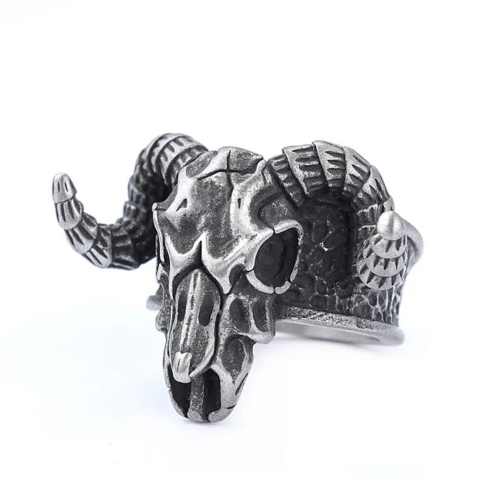 Ram Skull Ring – Gothic Goat Head Stainless Steel Ring for Men, Vintage Punk Style Statement Jewelry Wholesale