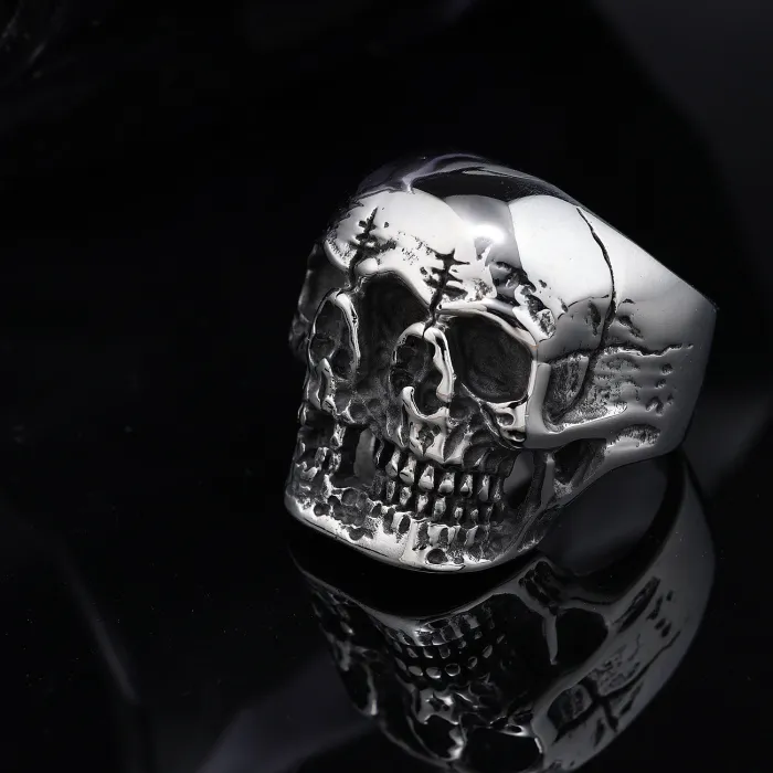 Triple Skull Ring – Unisex Titanium Steel Gothic Punk Three-Face Skeleton Ring, Bold Statement Jewelry Wholesale