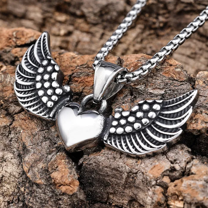Gothic Winged Heart Pendant – Vintage Titanium Steel Heart Necklace, Fashion Stainless Steel Jewelry Wholesale
