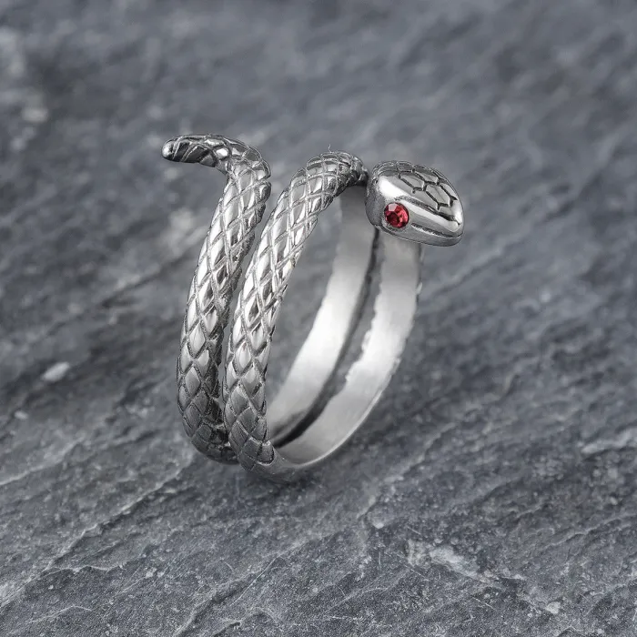 Vintage Snake Ring – Adjustable Stainless Steel Serpent Design Animal Totem Ring, Unisex Gothic Jewelry Wholesale (In Stock)