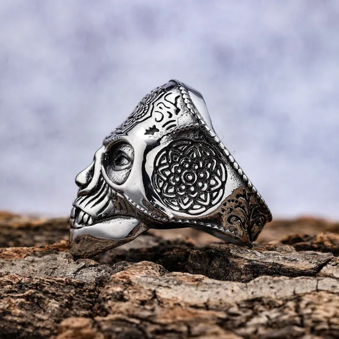 Engraved Toothless Skull Ring – Titanium Steel Gothic Punk Style Rust-Proof Men’s Statement Jewelry Wholesale