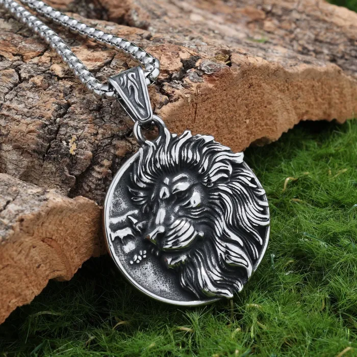 Viking Lion Head Pendant – Bold Vintage Stainless Steel Warrior Totem Necklace, Men’s Norse Jewelry Wholesale