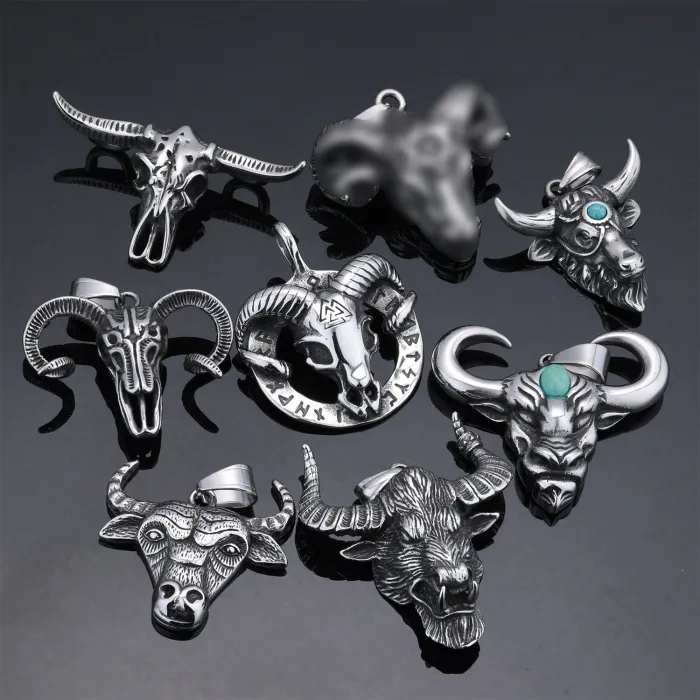 Vintage Ram & Bull Head Pendant Necklace – Stainless Steel, Retro Style, Ready to Ship