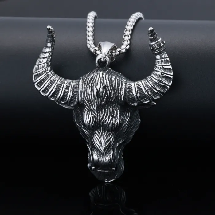 Vintage Ram & Bull Head Pendant Necklace – Stainless Steel, Retro Style, Ready to Ship