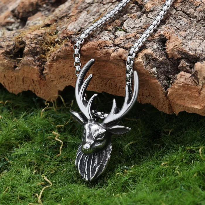 Vintage Stainless Steel Deer Head Pendant Necklace – Men's Forest Style Animal Jewelry