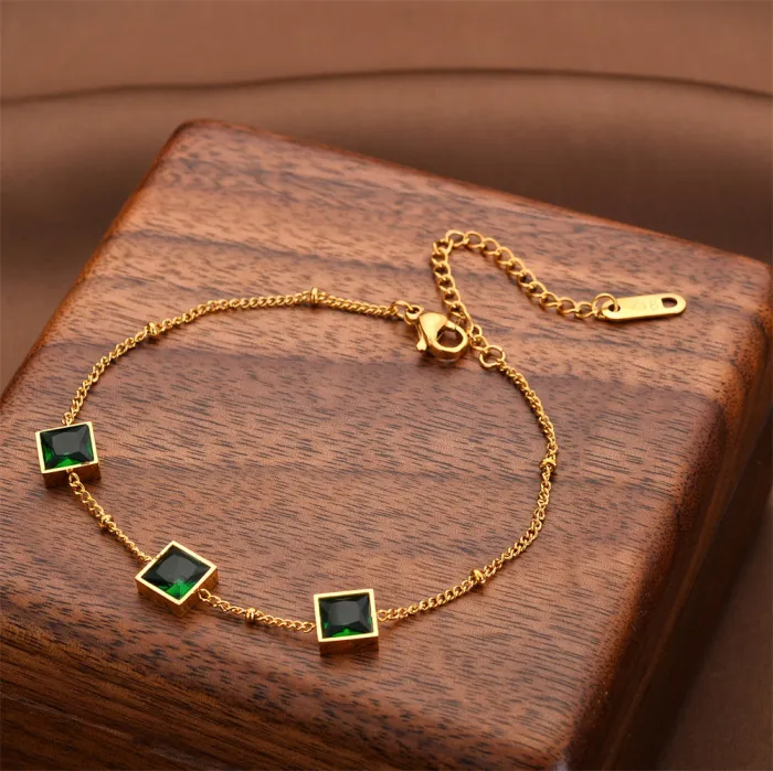 Minimalist Green Stone Bracelet – Dainty Chain Bracelet with Square Gemstones | Korean Jewelry for Women | Wholesale