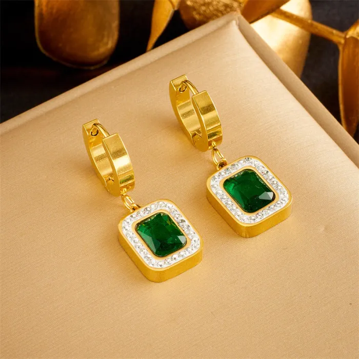 Emerald Green Sugar-Cube Zircon Jewelry Set – 3-Piece Dainty Pendant Necklace, Bracelet & Earrings | Gold-Plated Stainless Steel | Wholesale