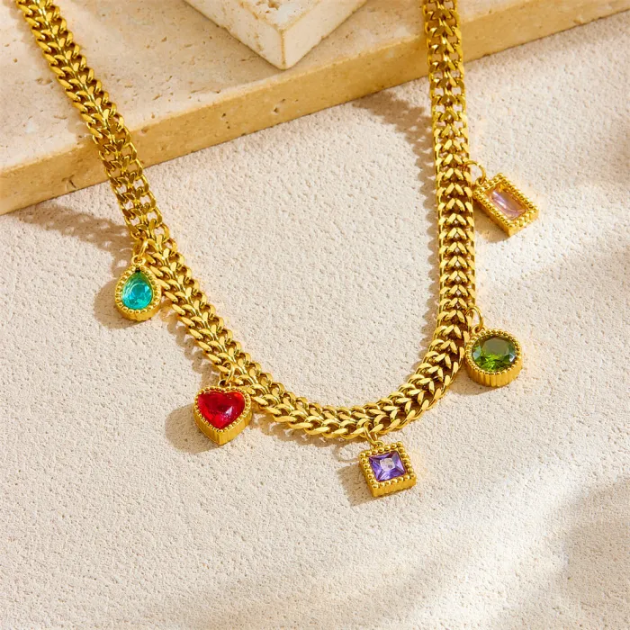 Colorful Rhinestone Heart Pendant Choker – Gold-Plated Stainless Steel Dainty Short Necklace for Women | Sweet Spicy Y2K Style | Wholesale Jewelry