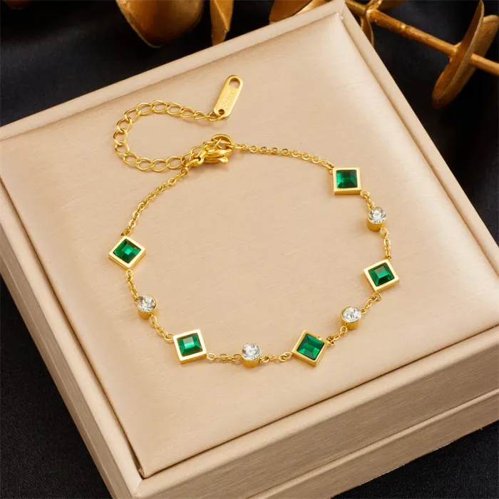 Minimalist Green Square Gem Jewelry Set – Gold-Plated Stainless Steel Chain Necklace & Bracelet for Women | Modern Elegant Style | Wholesale