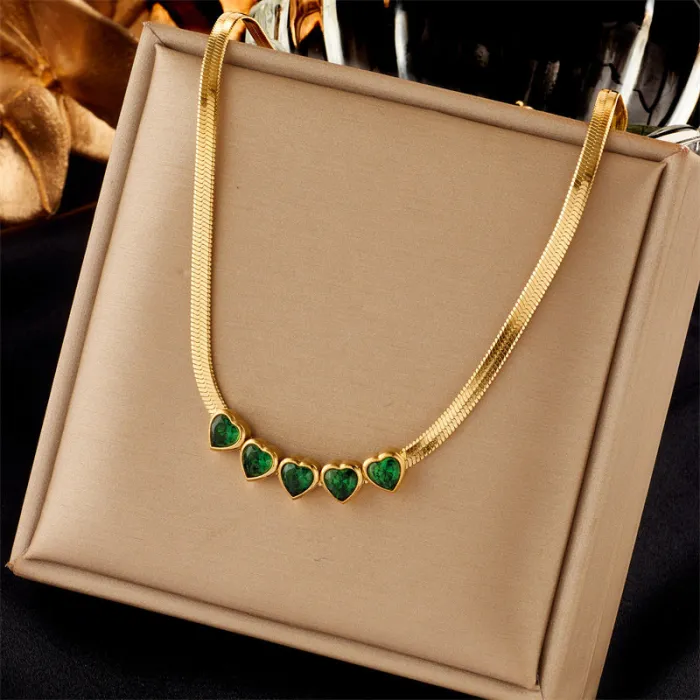 Emerald Green Heart Jewelry Set – Dainty Zircon Bracelet & Snake Chain Necklace in Gold-Plated Stainless Steel | Minimalist Gift for Women | Wholesale