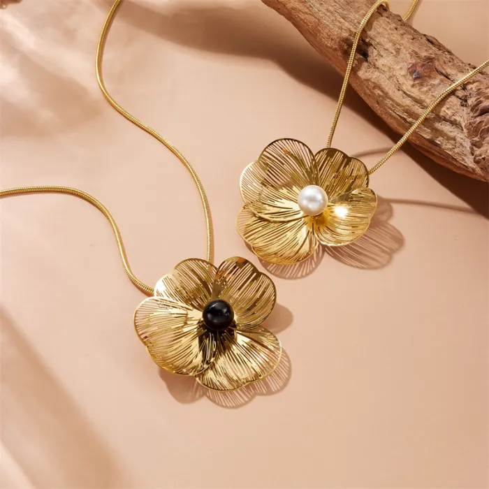 Pearl Flower Jewelry Set – Hollow Petal Chain Necklace, Earrings & Ring in Stainless Steel for Elegant Women | Statement Set | Wholesale