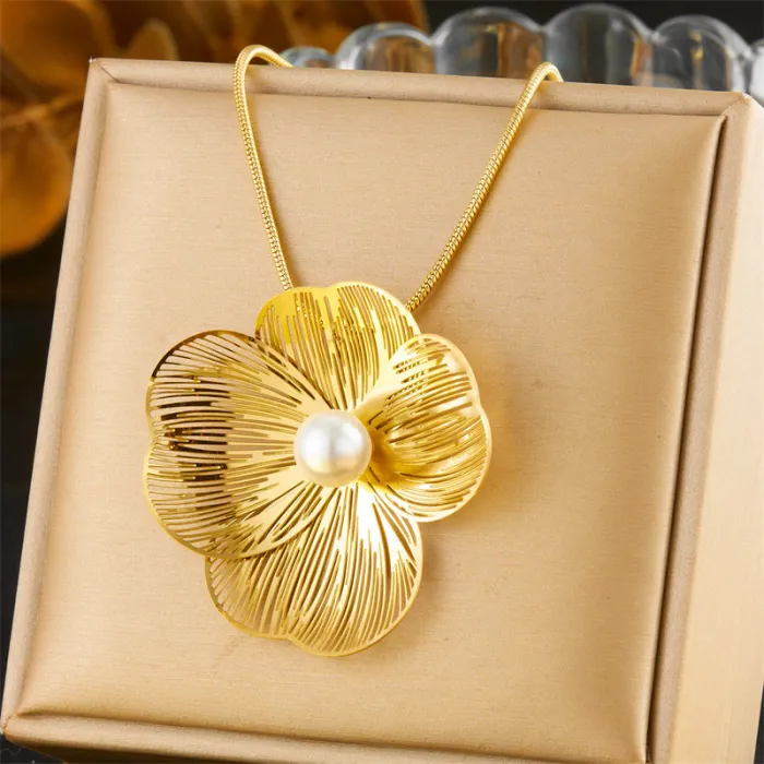 Pearl Flower Jewelry Set – Hollow Petal Chain Necklace, Earrings & Ring in Stainless Steel for Elegant Women | Statement Set | Wholesale