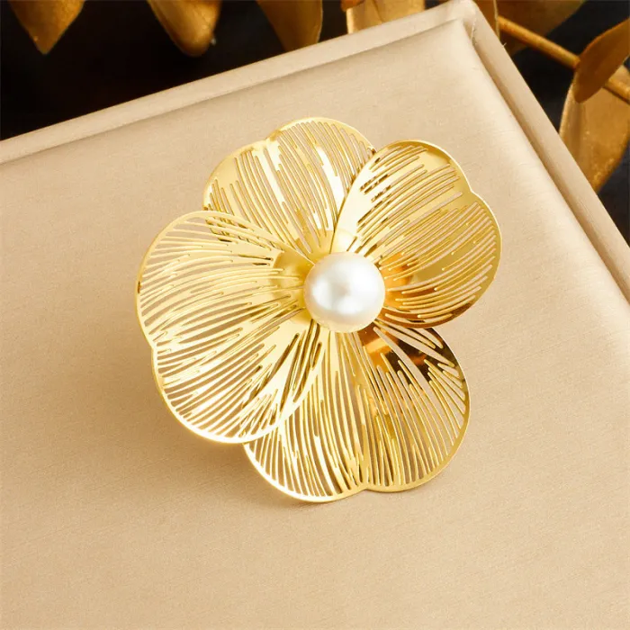 Pearl Flower Jewelry Set – Hollow Petal Chain Necklace, Earrings & Ring in Stainless Steel for Elegant Women | Statement Set | Wholesale