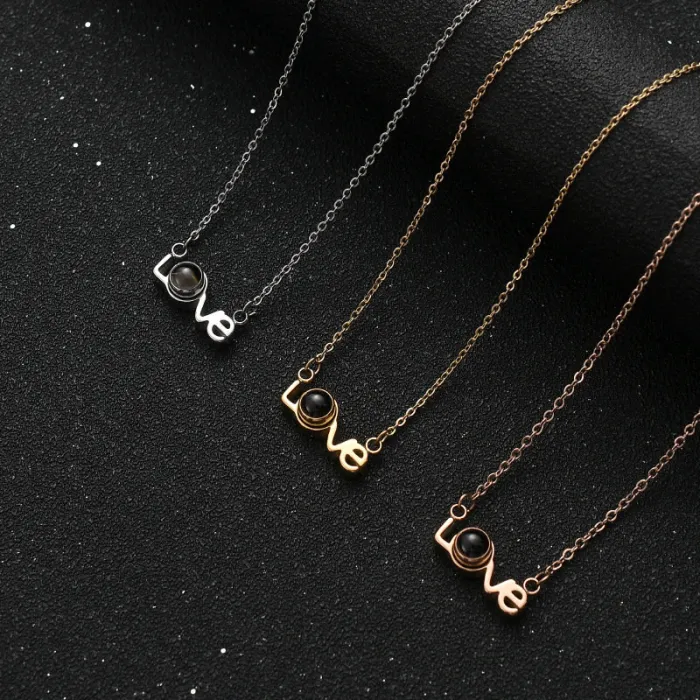 100 Languages LOVE Projection Necklace – "I Love You" Couple Pendant Chain | Romantic Jewelry for Lovers | Wholesale