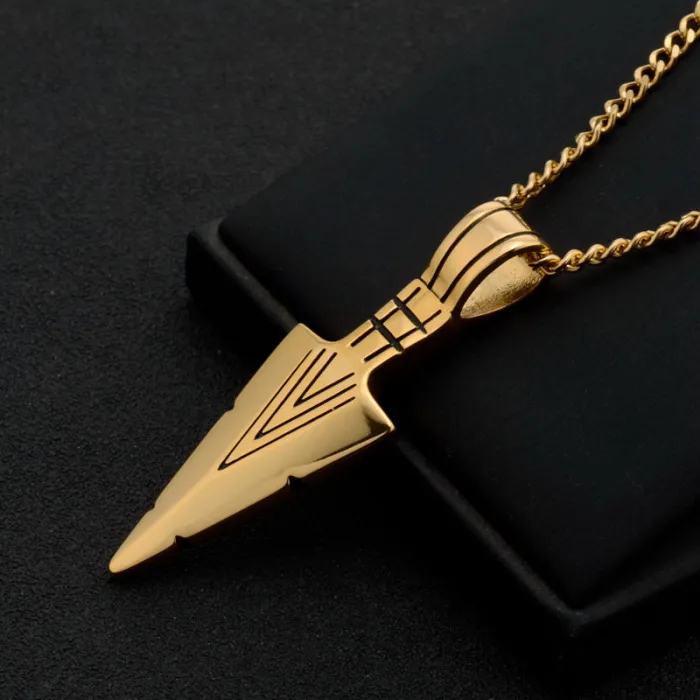 Arrowhead Pendant Necklace – Vintage Style Forged Titanium Steel Pendant for Men | Bold Symbol Design | Wholesale Available