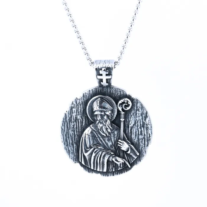Minimalist Elder Portrait Pendant – Stainless Steel Retro Tag Necklace for Men | Trendy Street Style Jewelry | Wholesale