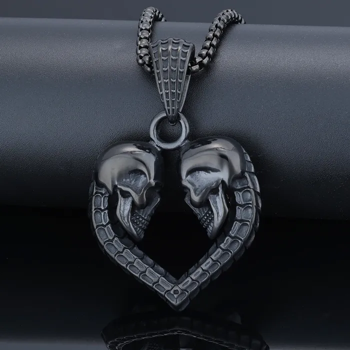 Vintage Skeleton Heart Pendant – Retro Punk Style Stainless Steel Necklace for Men | Skull Design Statement Jewelry | Wholesale