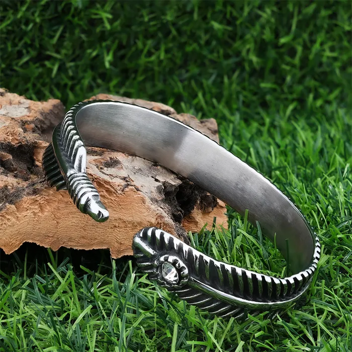 Feather Diamond Cuff Bracelet – Ins Style High-End Open C-Shaped Stainless Steel Bangle for Women | Trendy Jewelry | Wholesale