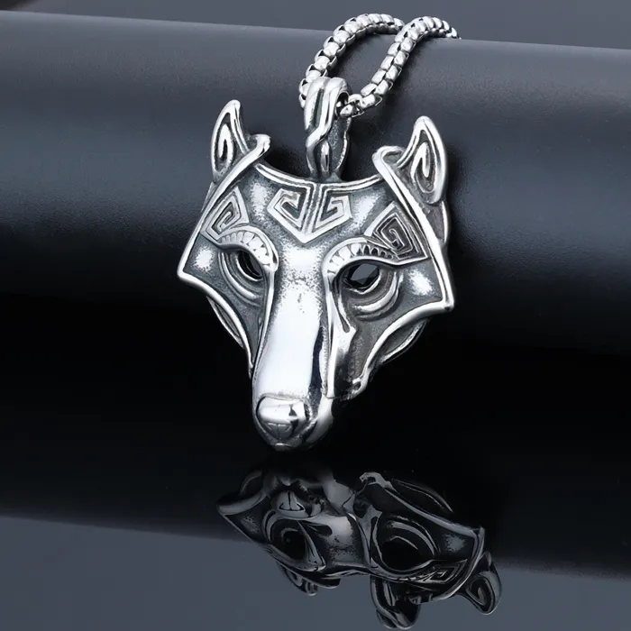Viking Ice Wolf Pendant – Retro Nordic Stainless Steel Necklace for Men | Vintage Norse Jewelry | Wholesale