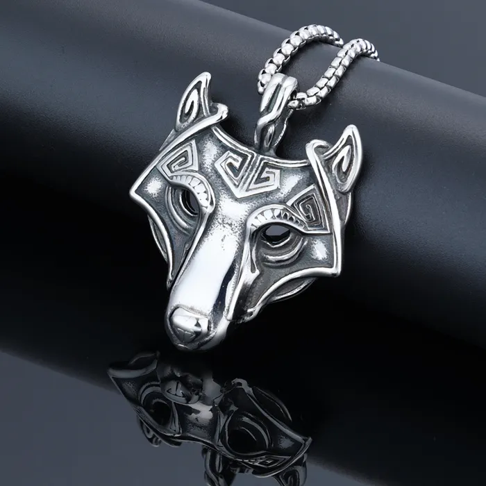 Viking Ice Wolf Pendant – Retro Nordic Stainless Steel Necklace for Men | Vintage Norse Jewelry | Wholesale