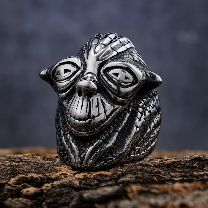 Alien Totem Ring – Punk Style Stainless Steel Men’s Ring, Sci-Fi Movie Inspired Jewelry Wholesale