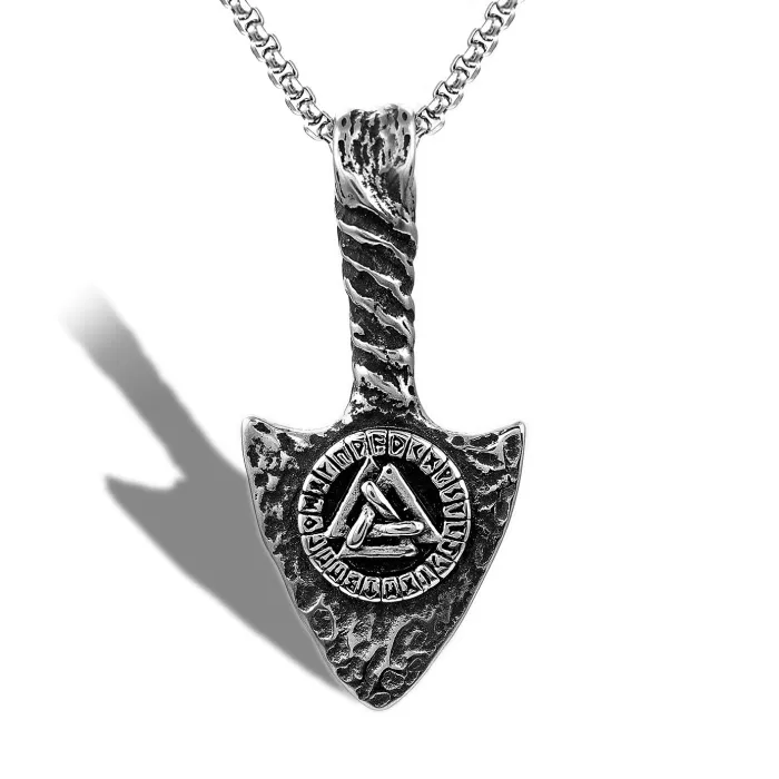 Hot-Selling Vintage Viking Rune Pendant – Stainless Steel Triangular Amulet Necklace for Men | Retro Norse Jewelry | Wholesale