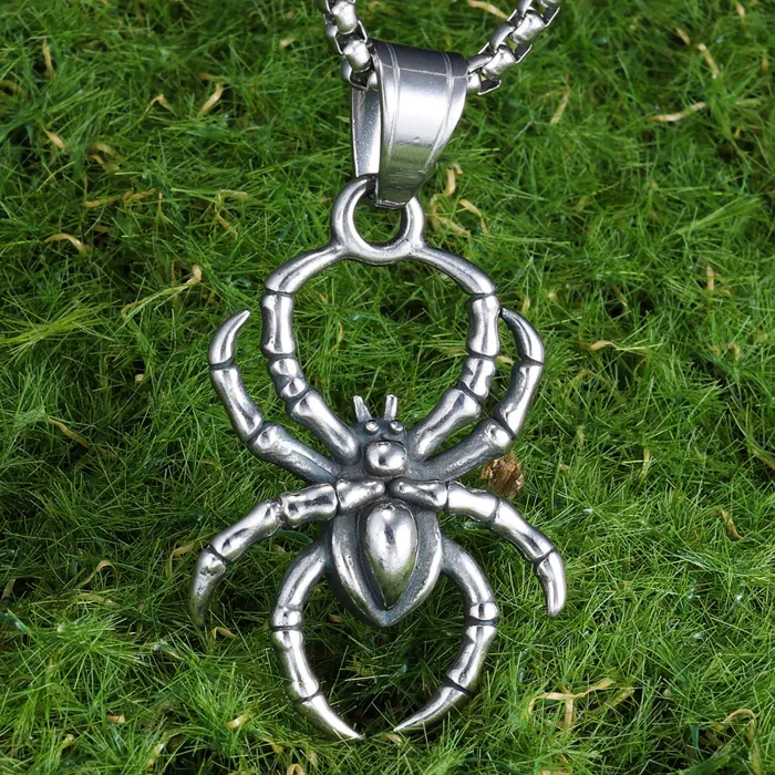 Bold 3D Spider Pendant Necklace – Titanium Steel Statement Jewelry for Men | Punk Gothic Style | Wholesale