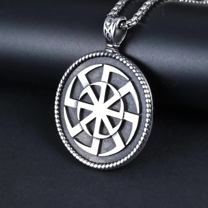 Punk Style Streetwear Pendant – Retro-Inspired Stainless Steel Necklace for Daily Wear | Trendy Vintage Jewelry | Wholesale