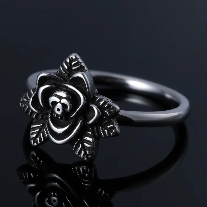 Vintage Rose Skull Ring – Stylish Minimalist Stainless Steel Small Band for Women | Gothic Chic Jewelry | Wholesale