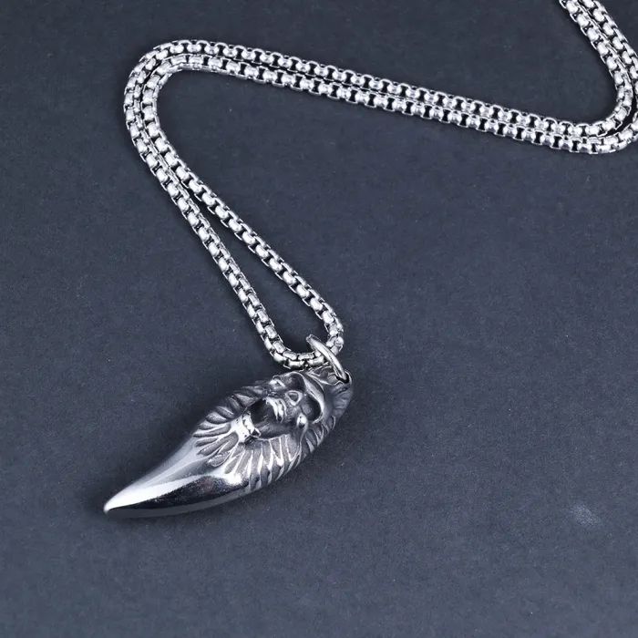 Punk Wolf Tooth Skull Pendant – Trendy Stainless Steel Gothic Necklace | Fashion Minimalist Style | Fade-Resistant | Wholesale