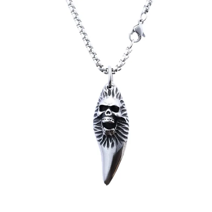 Punk Wolf Tooth Skull Pendant – Trendy Stainless Steel Gothic Necklace | Fashion Minimalist Style | Fade-Resistant | Wholesale
