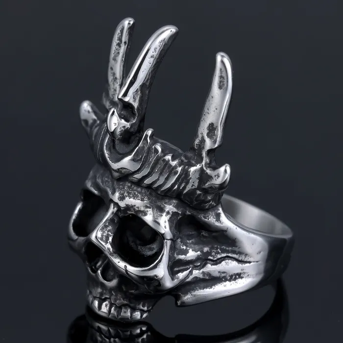 Vintage Punk Skull Ring with Crown – Gothic Style Stainless Steel Statement Ring for Men | Fashion Jewelry | Wholesale