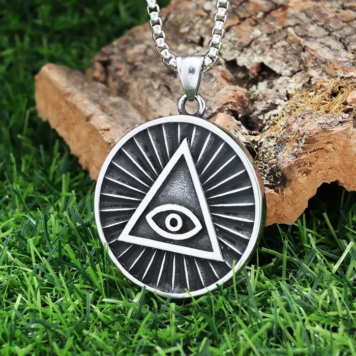 Eye of Horus Necklace – Vintage Egyptian Triangle & Round Plate Pendant in Stainless Steel | Retro Fashion Jewelry | Unisex Style