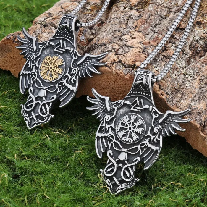 Viking Rune Compass Pendant – Nordic Stainless Steel Amulet Necklace for Men | Retro Style Jewelry | Ready Stock Wholesale