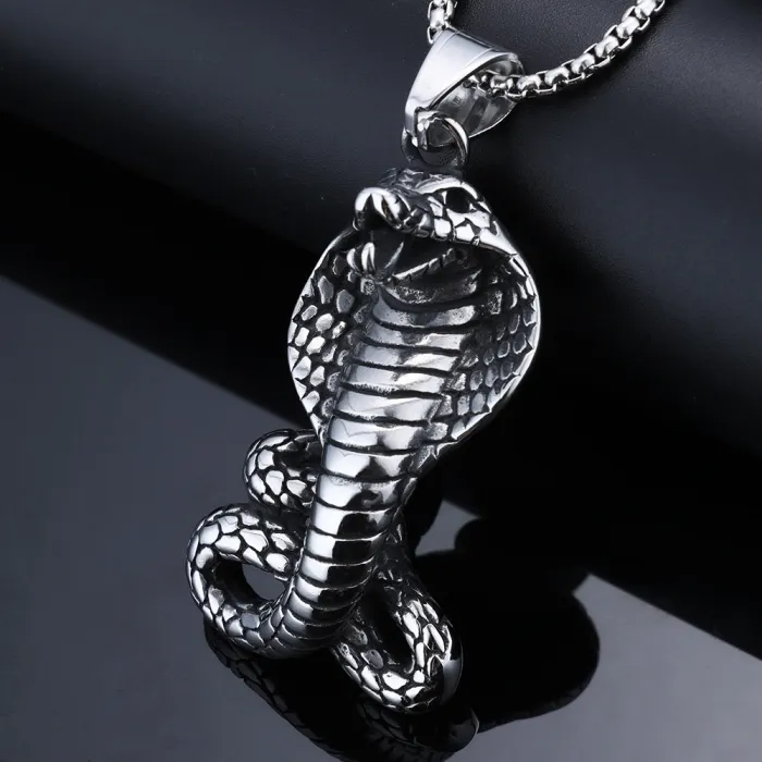 Hot-Selling Cobra Pendant – Animal Design Stainless Steel Necklace, Factory Direct Supply