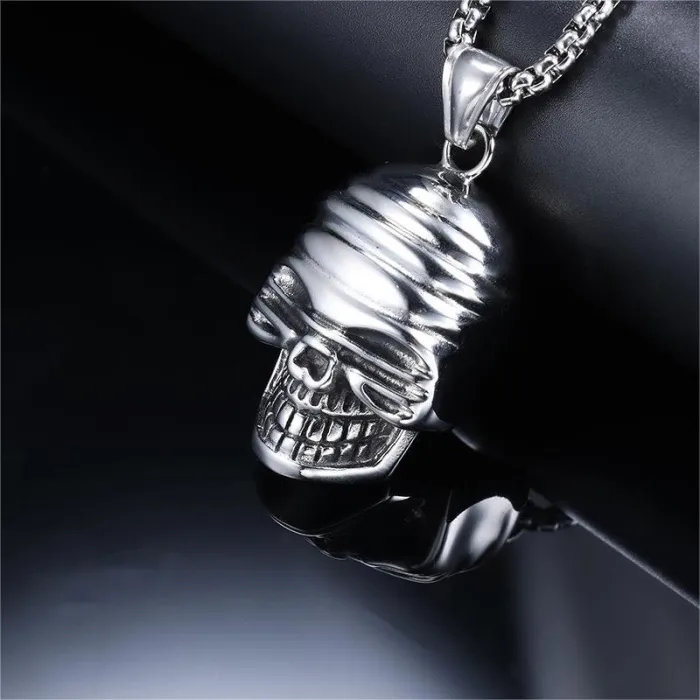 Vintage Punk Pirate Skull Pendant – Stainless Steel Gothic Necklace for Men