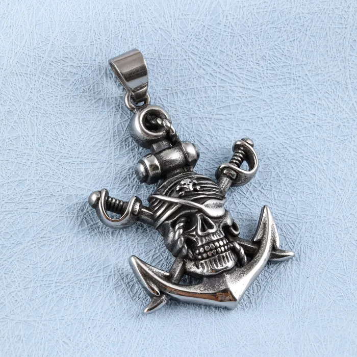 Hot-Selling Pirate Anchor Pendant – One-Eyed Skull with Dual Swords | In-Stock Wholesale