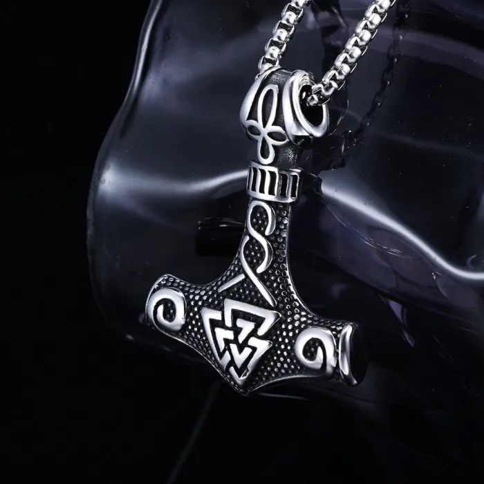 Stylish Viking Thor’s Hammer Pendant – Norse Runes Stainless Steel Necklace for Men